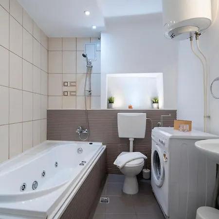 Tonitza Old Town - Double Apartment *