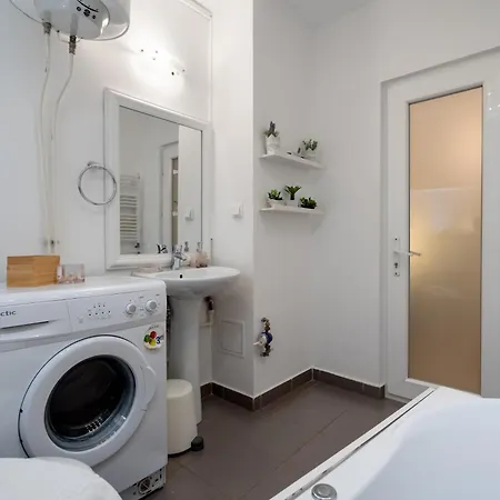 Tonitza Old Town - Double Apartment *