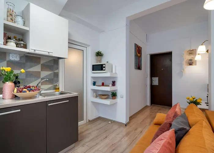 Tonitza Old Town - Double Bukarest